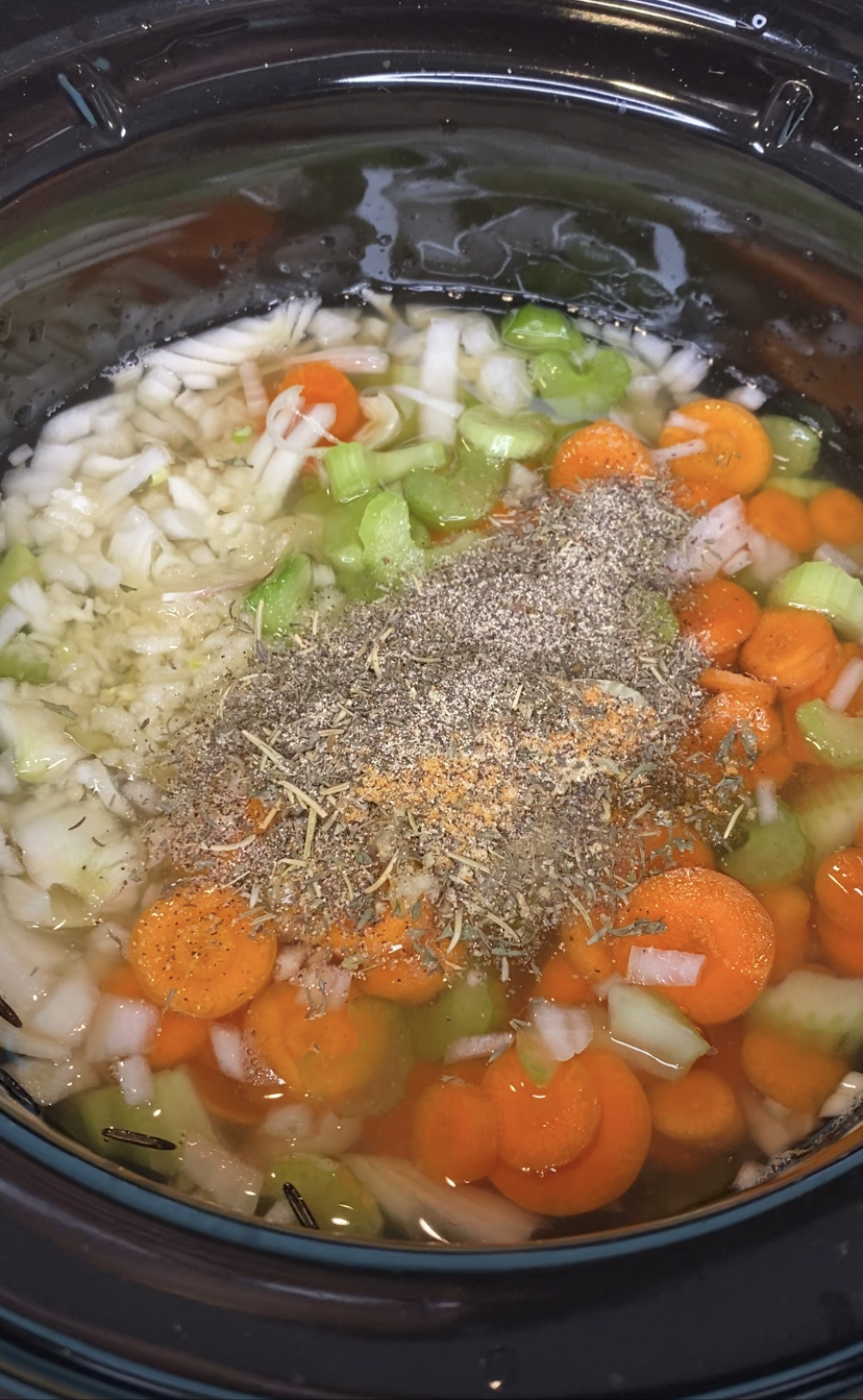 Crock Pot Chicken And Wild Rice Soup – Chewing With